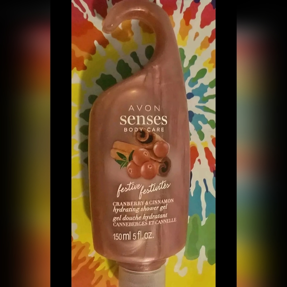 Avon Senses Body Care Festive Cranberry & Cinnamon Shower Gel 5 oz.